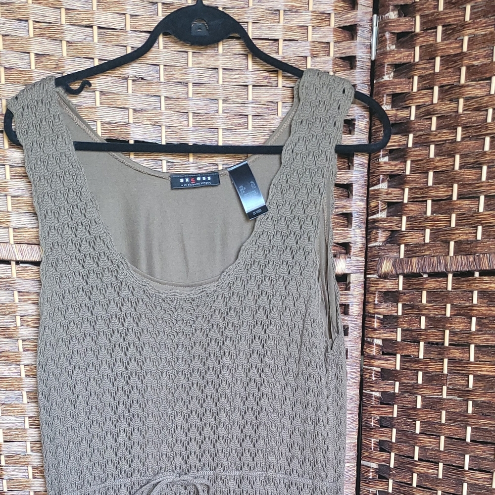 Liz Claiborne Axcess - fully lined chocolate brown knit sleeveless dress - midi